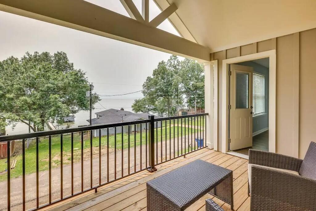 Vacation Home Lake Livingston! Onalaska エクステリア 写真