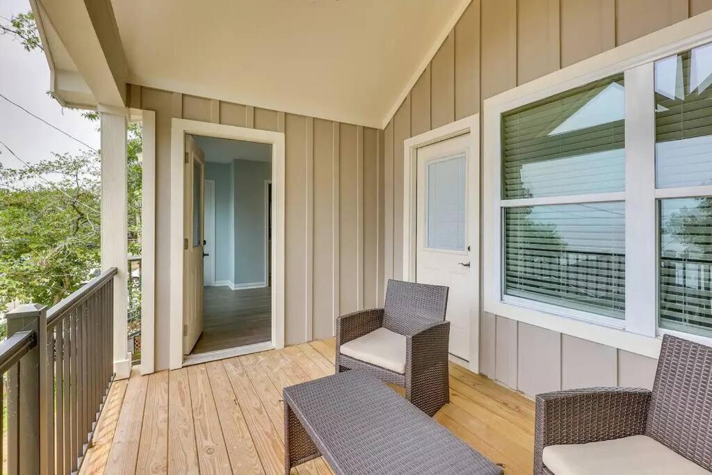 Vacation Home Lake Livingston! Onalaska エクステリア 写真